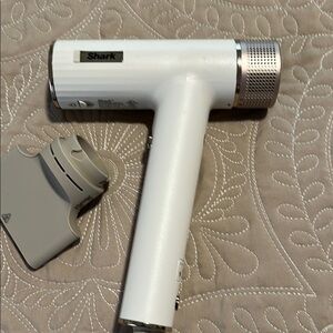 Shark SpeedStyle Essential High-Velocity Dryer  with Concentrator